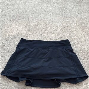 Super cute navy lulu skirt!!